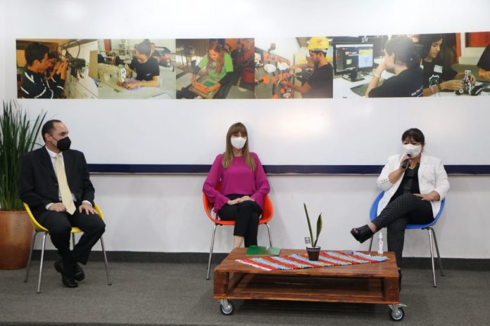 Ministerio de Trabajo presentó 792 vacancias y talleres por la semana de la juventud