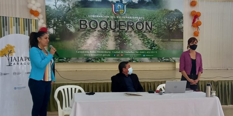 Presentaron el Plan Nacional de Reducción de la Pobreza “Jajapo Paraguay” Presentaron el Plan Nacional de Reducción de la Pobreza “Jajapo Paraguay”