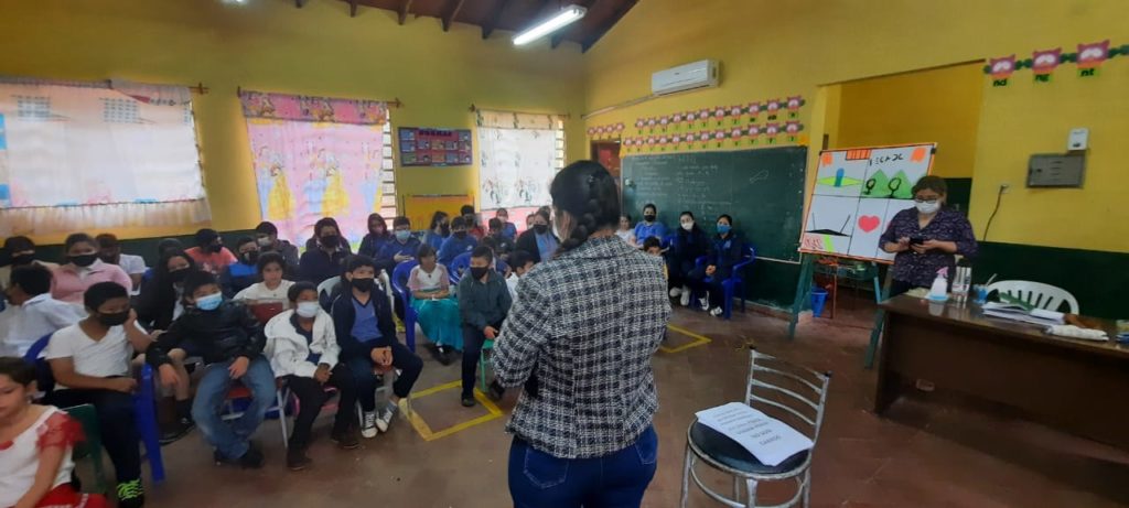 De vuelta en las Instituciones Educativas