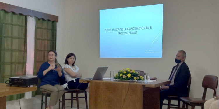 Realizaron mesa de diálogo sobre Trámites en Juicios de Prestación Alimentaria” Realizaron mesa de diálogo sobre Trámites en Juicios de Prestación Alimentaria”