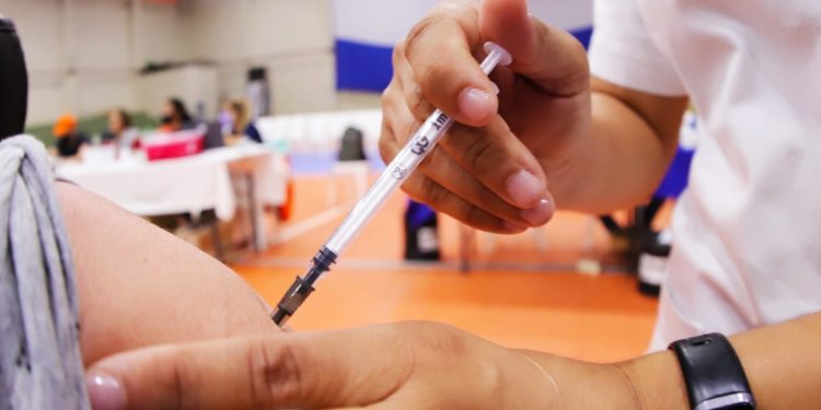 Hoy sigue la aplicación de segunda dosis anticovid de las diferentes plataformas