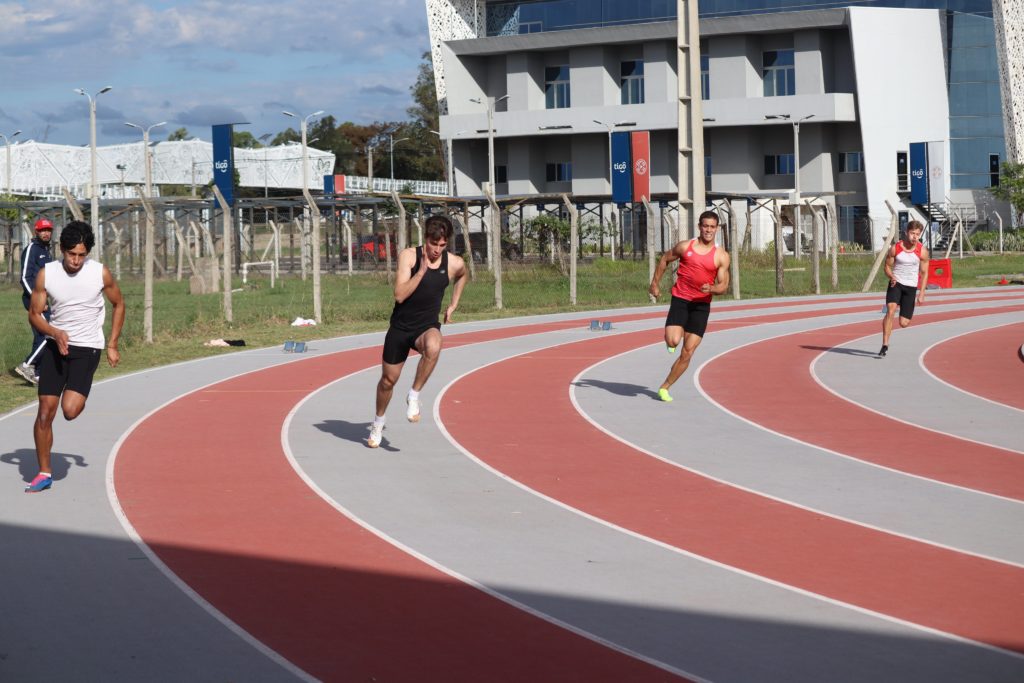 Jóvenes atletas entran en acción este fin de semana Jóvenes atletas entran en acción este fin de semana