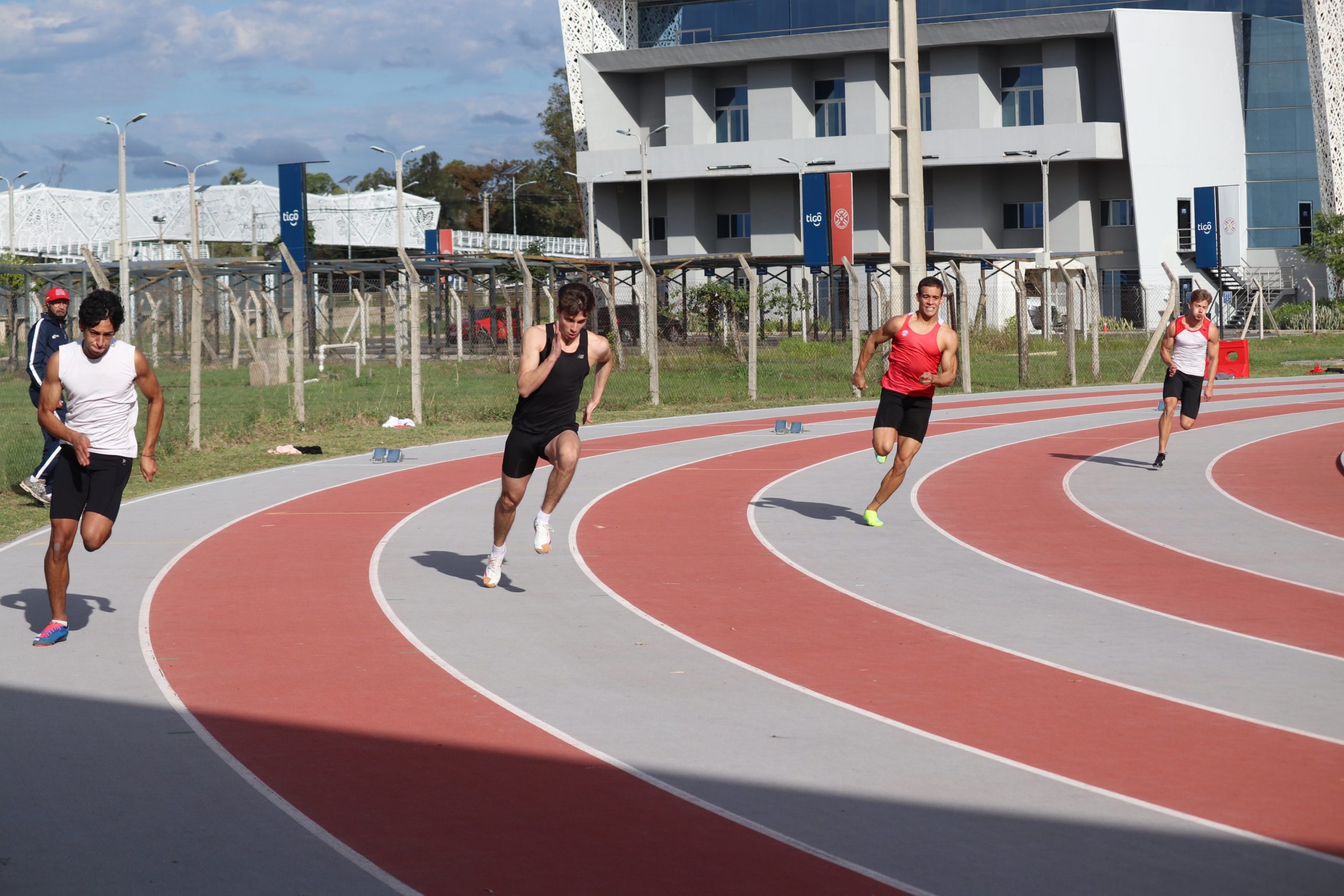 Jóvenes atletas entran en acción este fin de semana