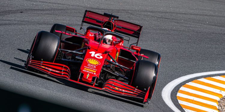 Hamilton y Leclerc lideran las libres en Zandvoort