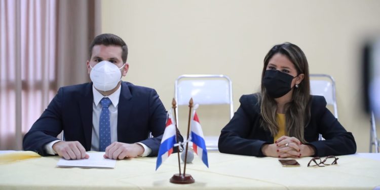 El Poder Ejecutivo promulga ley que eleva las penas por invasiones de tierras