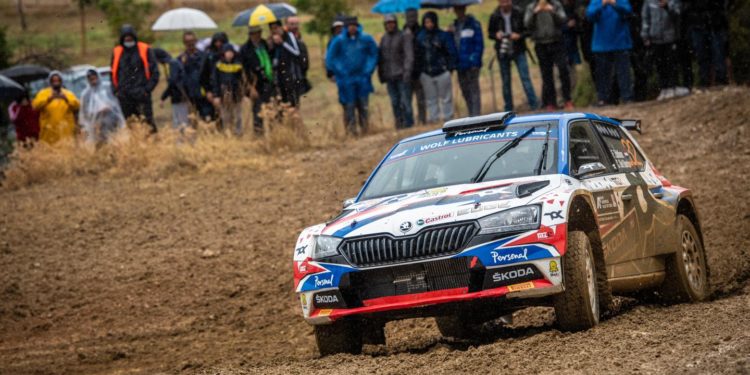 Zaldívar culmina quinto en la primera especial del Acrópolis Rally