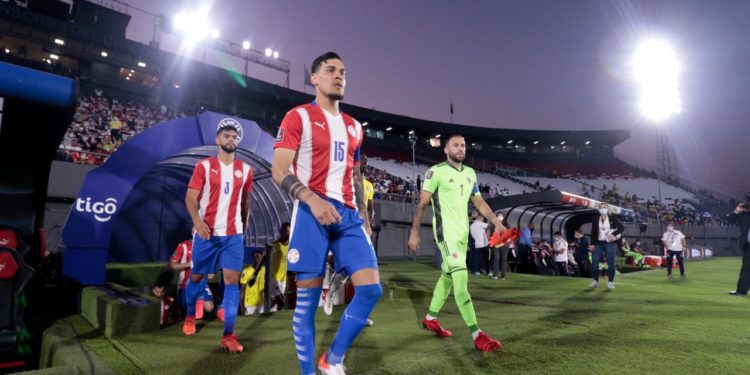 Paraguay llega con bajas al duelo con Venezuela
