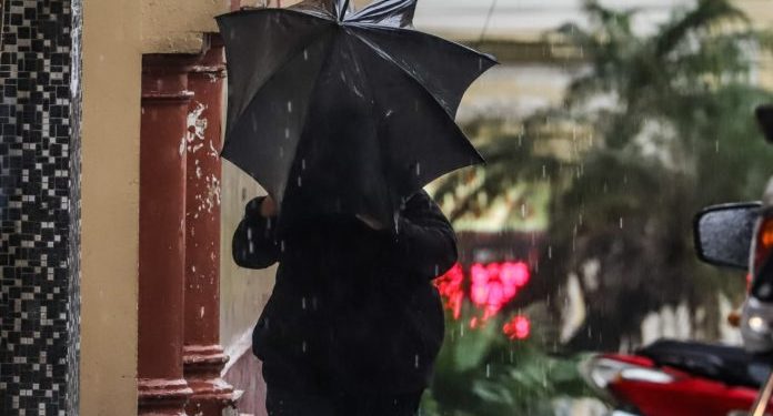 Anuncian día cálido con precipitaciones dispersas y tormentas eléctricas Anuncian día cálido con precipitaciones dispersas y tormentas eléctricas