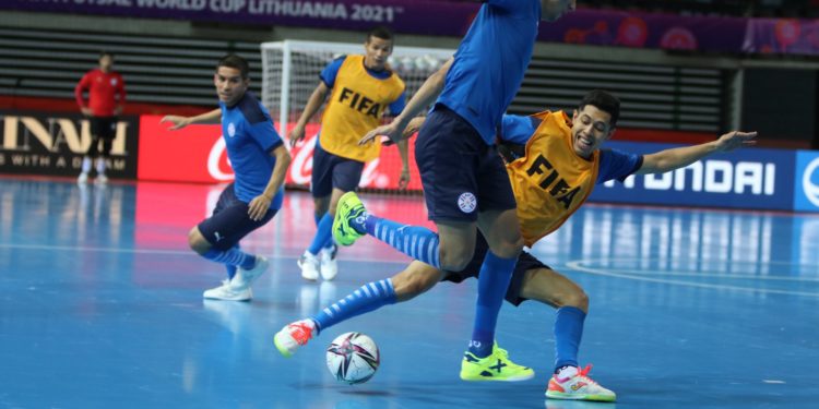 Paraguay se apresta para el debut mundialista