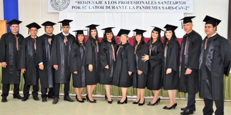 UNA-Sección Chaco celebró egreso y creación de nueva filial en la región