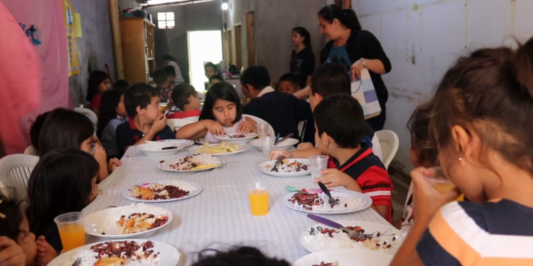 Más de 50 niños son beneficiados mediante comedor ubicado en Presidente Franco