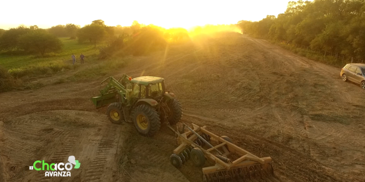 Caminos en buen estado son importante en el área de salud, educación y producción