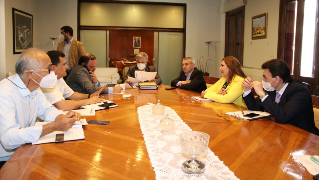 Indert acelerará titulación de tierras para dar soluciones a pueblos indígenas Indert acelerará titulación de tierras para dar soluciones a pueblos indígenas