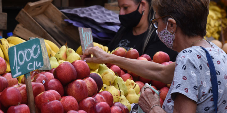 Encuesta revela expectativa de inflación del 5,8% para el cierre de 2021