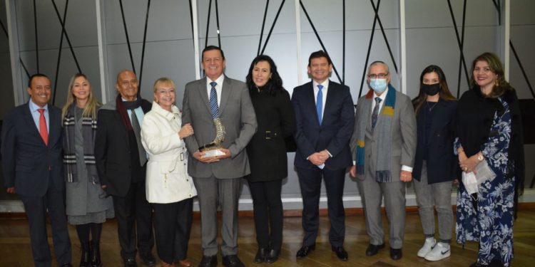 Pastor colombiano fue reconocido por su amistad y aporte con el pueblo judío