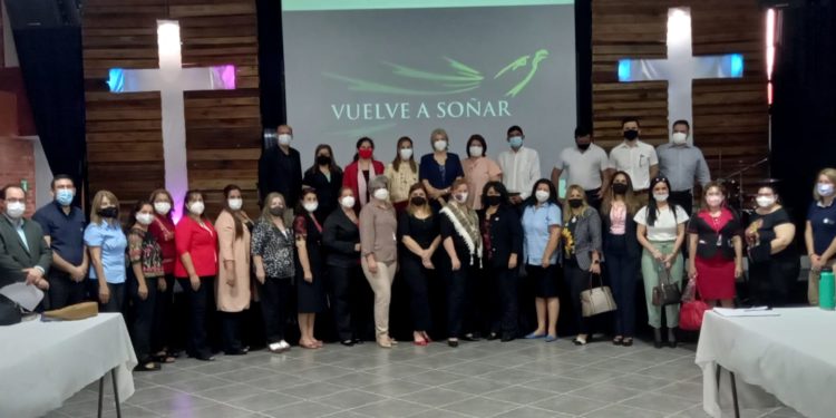 Fundajoven y el MEC planifican nuevas capacitaciones a docentes Fundajoven y el MEC planifican nuevas capacitaciones a docentes