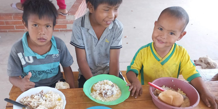 Solidaridad en Mariscal Estigarribia a través de la Iglesia