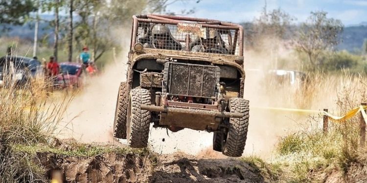Poderosas camionetas retornan a Carapeguá