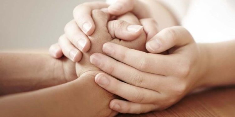 Jesús no actúa como lo haría la gente, Él ve más allá de lo que la gente ve en nosotros Jesús no actúa como lo haría la gente, Él ve más allá de lo que la gente ve en nosotros