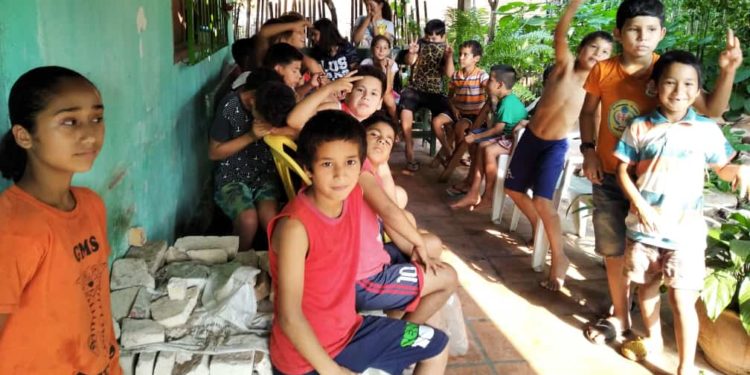 Más de 50 niños reciben almuerzo y merienda en Caacupé gracias a un comedor