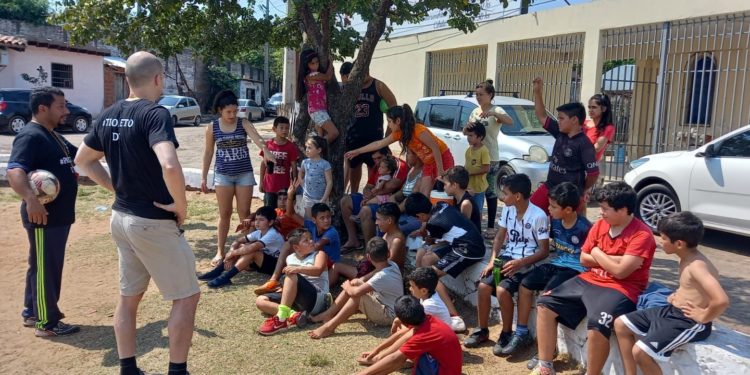 Realizaron actividad social a favor de las familias del Barrio San Pedro