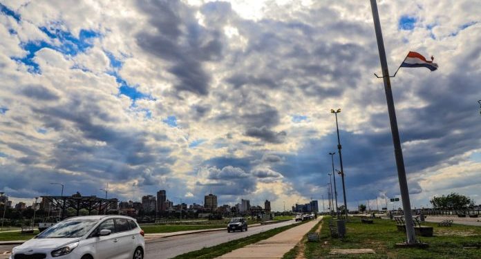 Amaneceres frescos con tardes cálidas para hoy y los próximos días