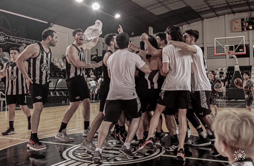 Libertad hizo valer su localía y es finalista