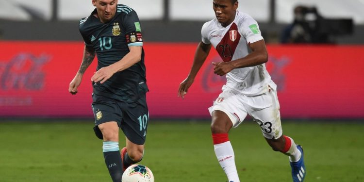 Promesa de buen fútbol en Núñez