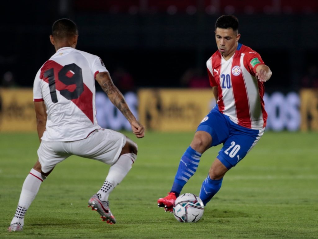 El Brøndby niega la cesión de Blas Riveros a la Albirroja