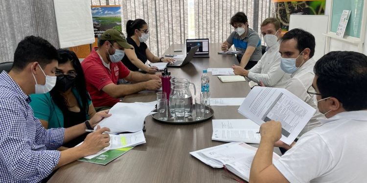 Lago Ypacaraí: Analizan elaborar un Protocolo de Análisis de Calidad del Agua