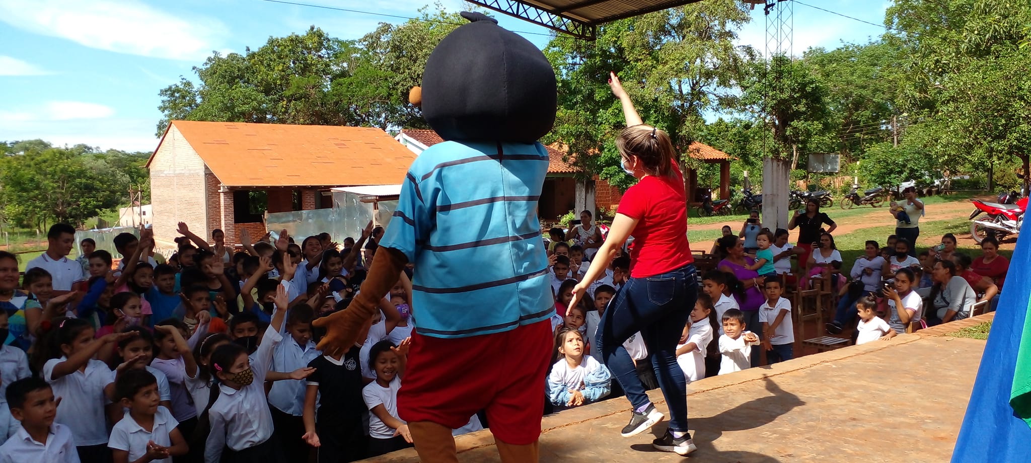 Yo Amo a la Familia continúa beneficiando a cientos de niños que viven en zonas alejadas