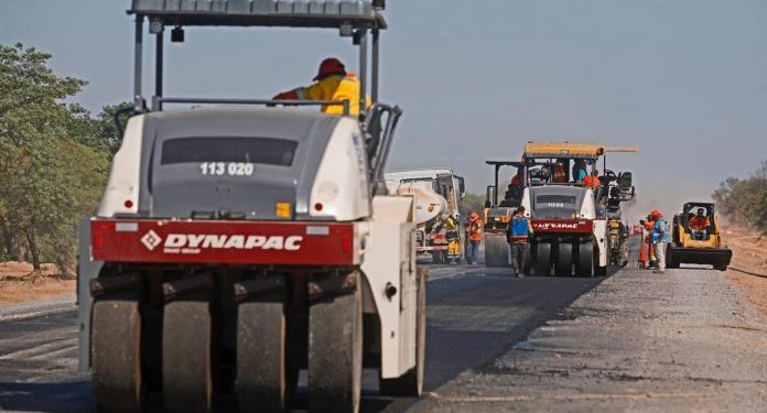 Avanzan los frentes de trabajo para habilitación y mantenimiento de la Transchaco