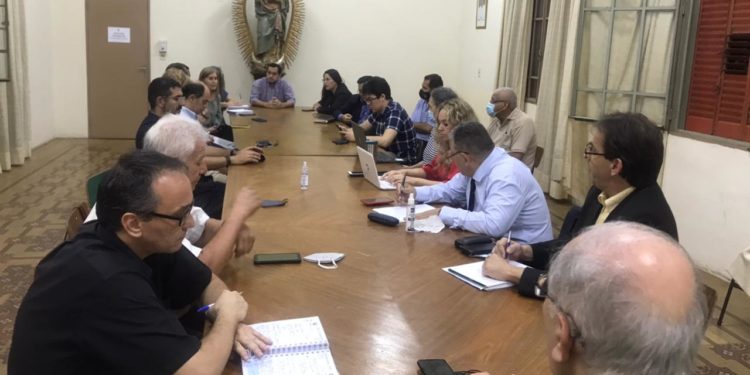 Organizaciones civiles levantan la voz en defensa de la vida y la familia en Paraguay