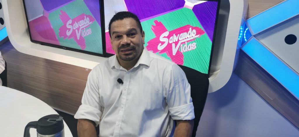 «Encontré a Dios en medio de la soledad», expresó Tyson Caballero en Salvando Vidas