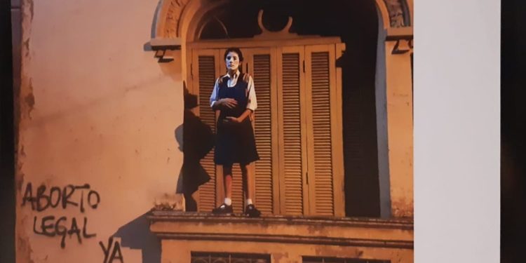 Utilizan plazas públicas con apoyo de la Municipalidad para promover antivalores en Asunción