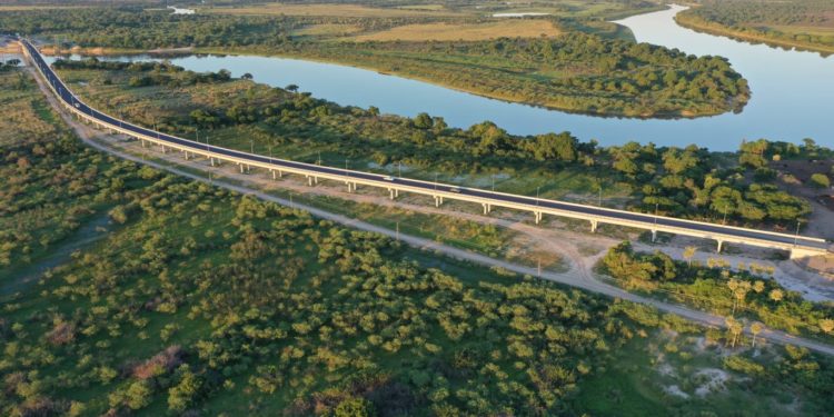 El futuro puente más largo de Ñeembucú a escasos pasos de concluir