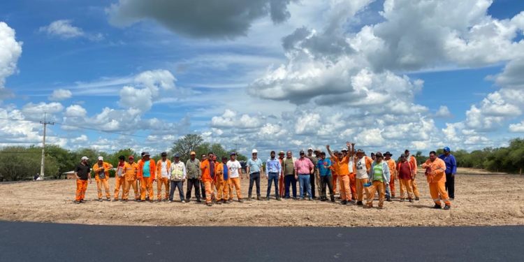 CAF supervisó obras de la ruta PY09 – Transchaco CAF supervisó obras de la ruta PY09 – Transchaco