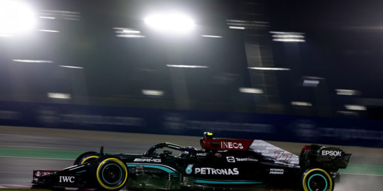 Verstappen y Bottas lideran las Libres del viernes en Losail Verstappen y Bottas lideran las Libres del viernes en Losail