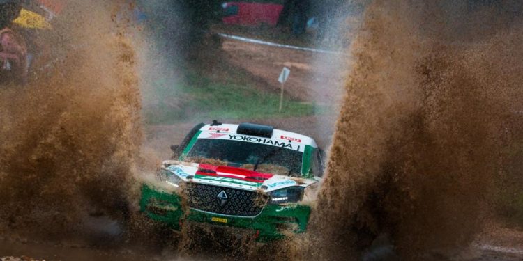 Lafarja cierra su presentación en la Baja Portalegre 500 y apunta al Dakar Lafarja cierra su presentación en la Baja Portalegre 500 y apunta al Dakar