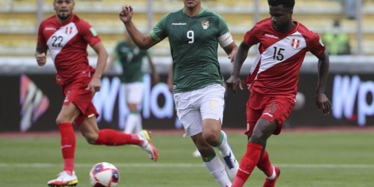 Perú y Bolivia se miden por puntos más que valiosos