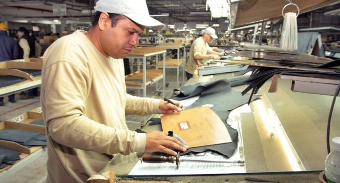 Paraguay suma 64.189 nuevos empleos y baja la desocupación