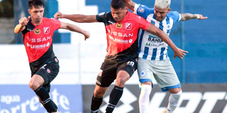 El Kelito recibe al 12 en Barrio Obrero