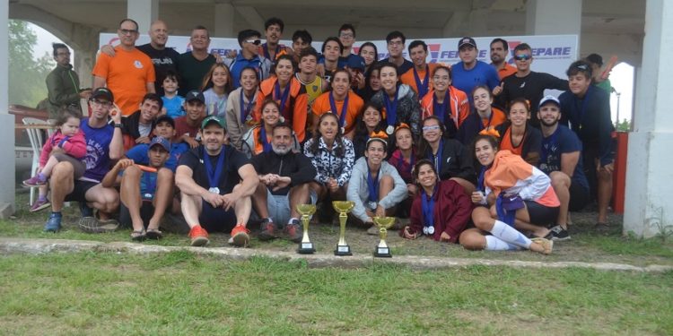 Puerto Sajonia se consagró campeón del Nacional de Remo Puerto Sajonia se consagró campeón del Nacional de Remo