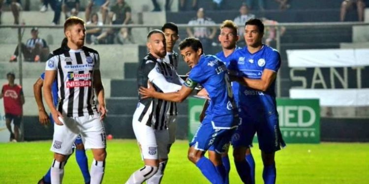 Sol de América y Santaní definen el último boleto a semis