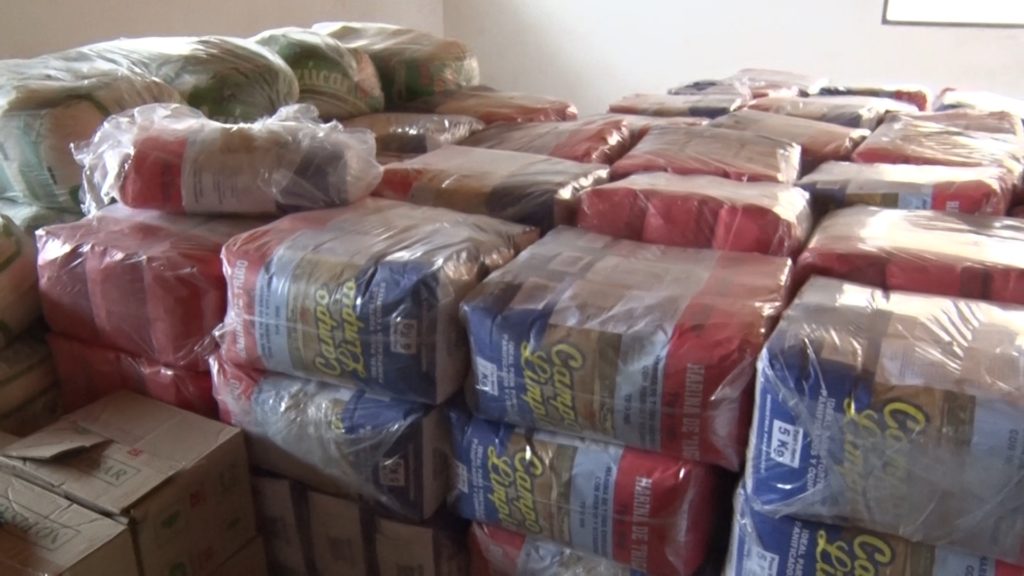 Distribuyen ingredientes para elaboración de pan de navidad en comunidades indígenas