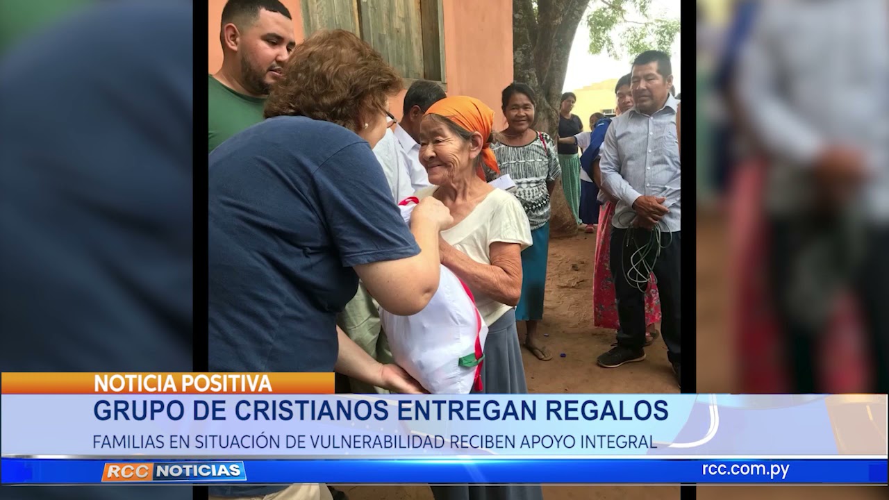 GRUPO DE CRISTIANOS ENTREGAN REGALOS