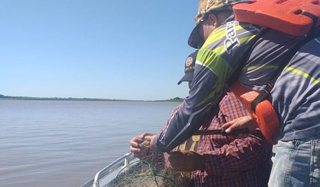 Veda pesquera: Mades retira redes y espineles de los ríos Paraguay y Paraná Veda pesquera: Mades retira redes y espineles de los ríos Paraguay y Paraná