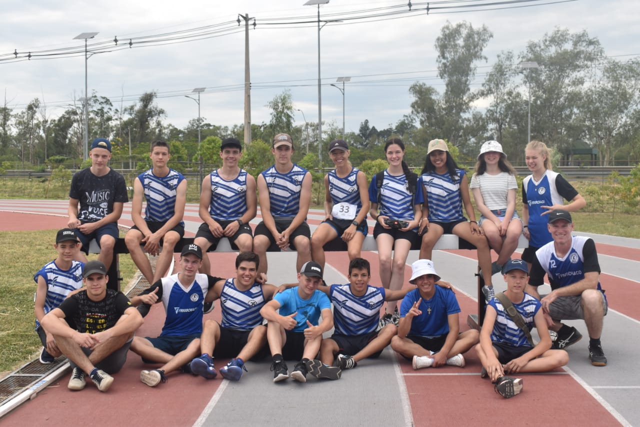 Destacada actuación de atletas jóvenes del Chaco durante competencia