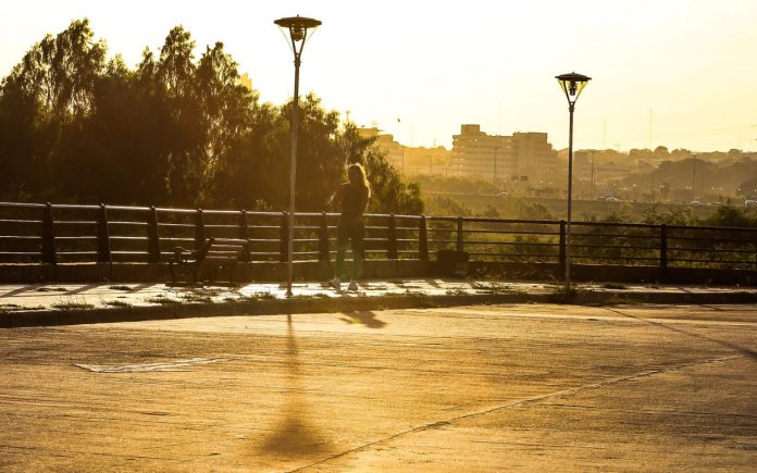 Se anuncian temperaturas calurosas con vientos del noreste