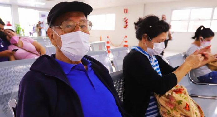 Hacienda destinó G. 149.000 millones para asistir a 255.000 pensionados Hacienda destinó G. 149.000 millones para asistir a 255.000 pensionados